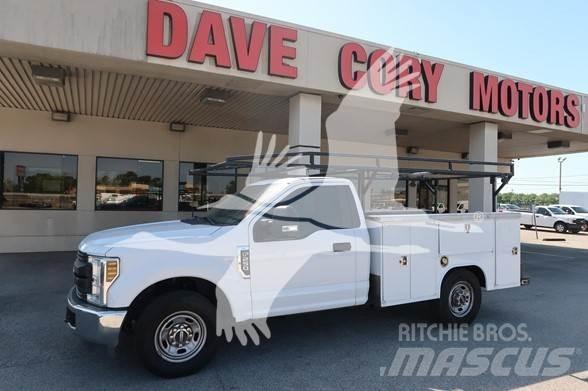 Ford F250 SD Stavebníctvo - ostatné
