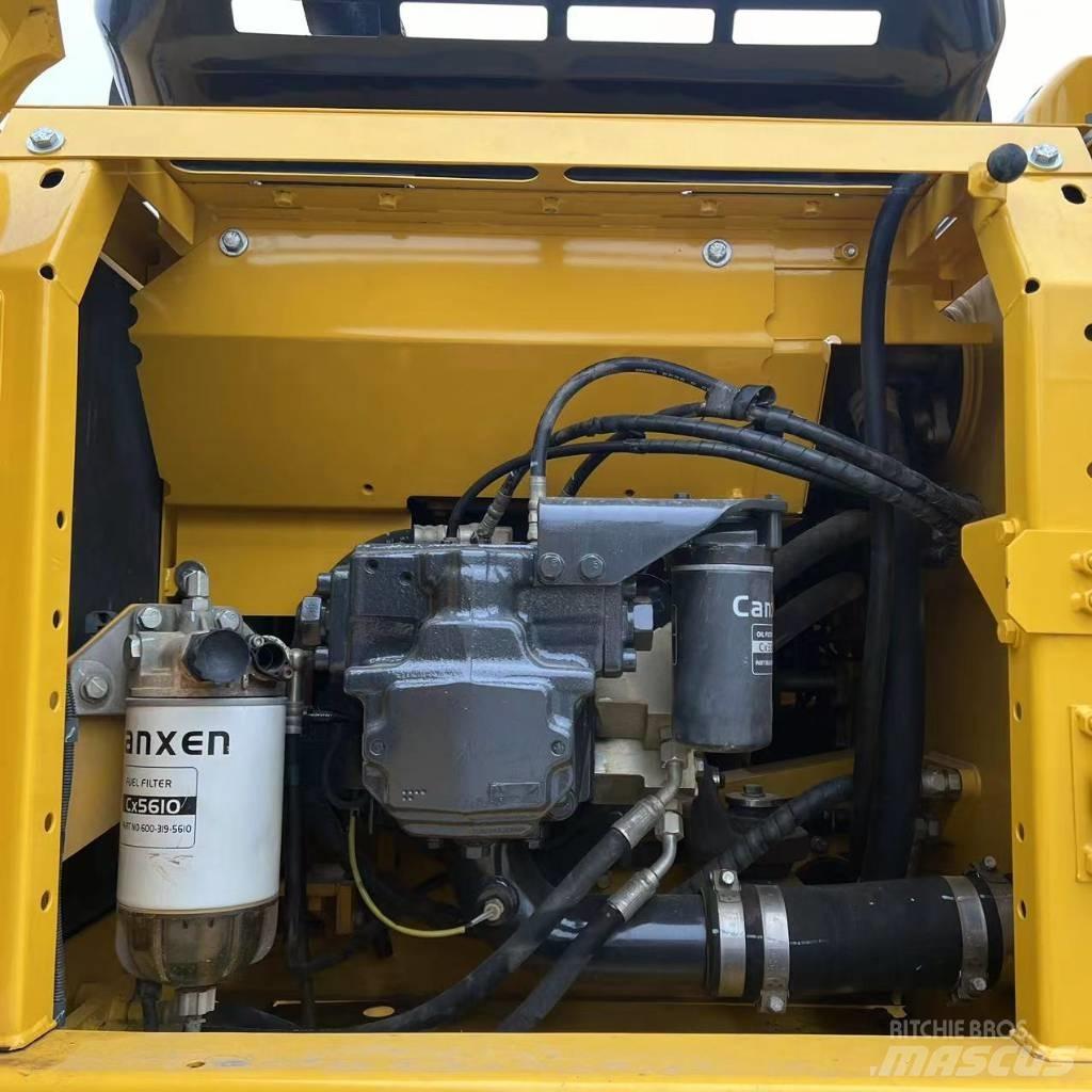Komatsu PC240 Pásové rýpadlá