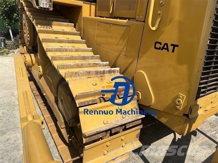 CAT D 7 R Pásové dozéry