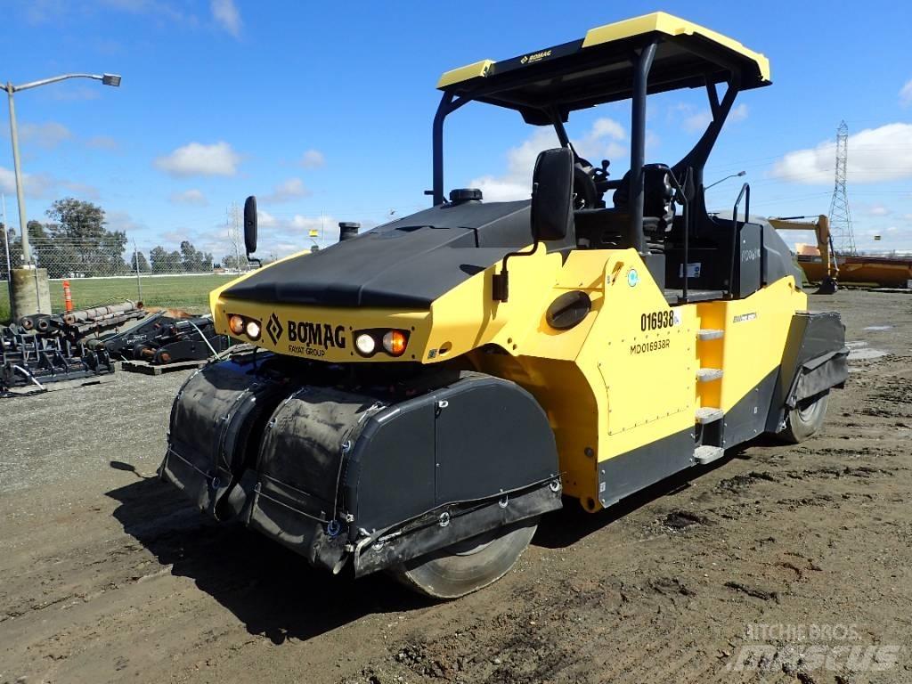 Bomag BW 28 RH Pneumatikové valce