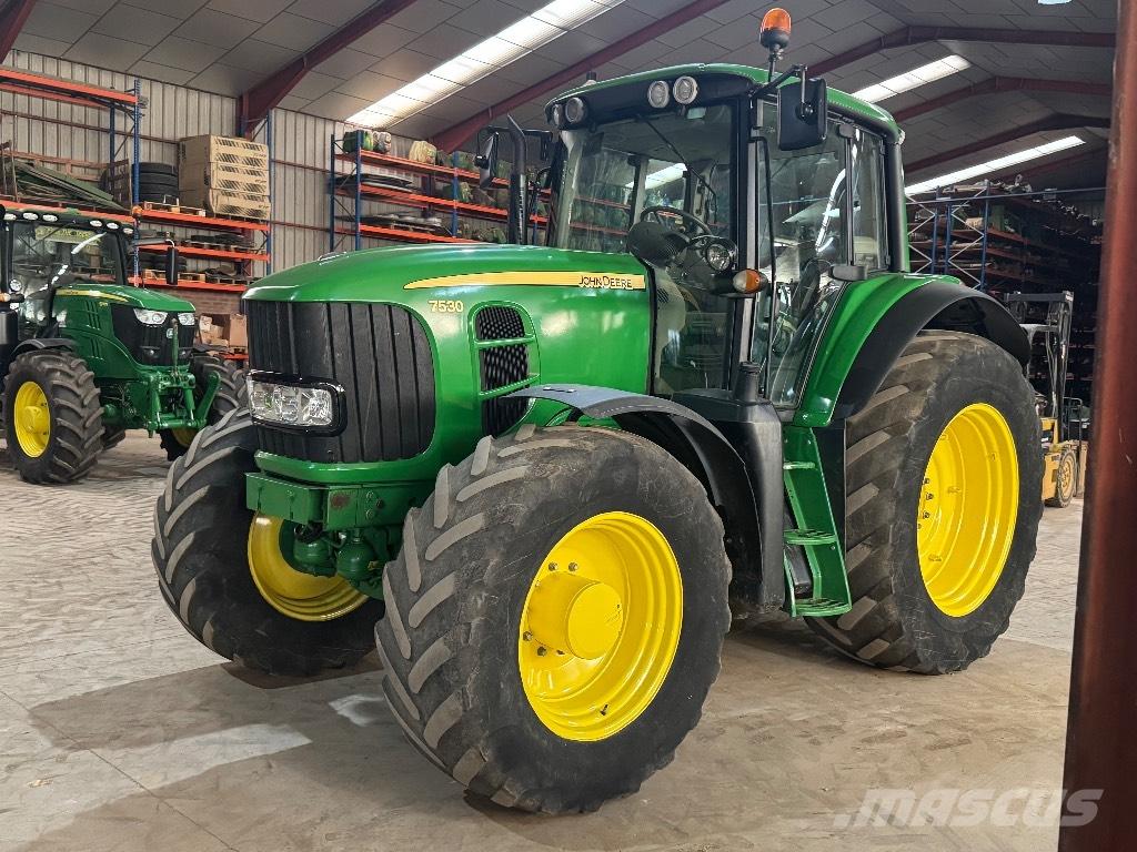 John Deere 7530 AQ Traktory