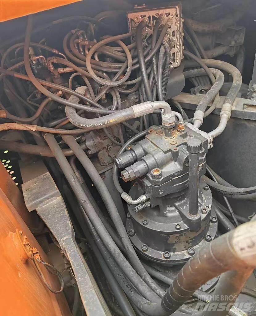 Hitachi Zaxis 200 LC Midi rýpadlá 7 t - 12 t