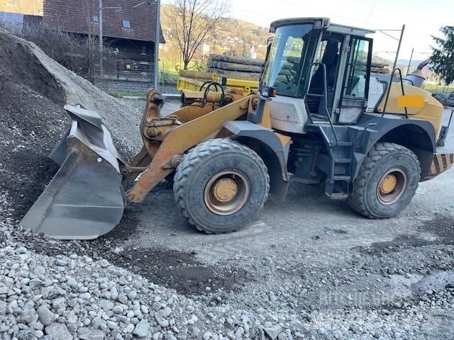 Liebherr L 544 Kolesové nakladače