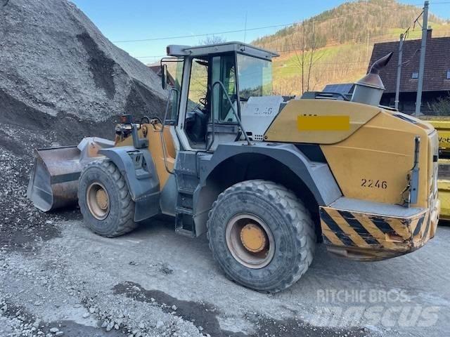 Liebherr L 544 Kolesové nakladače