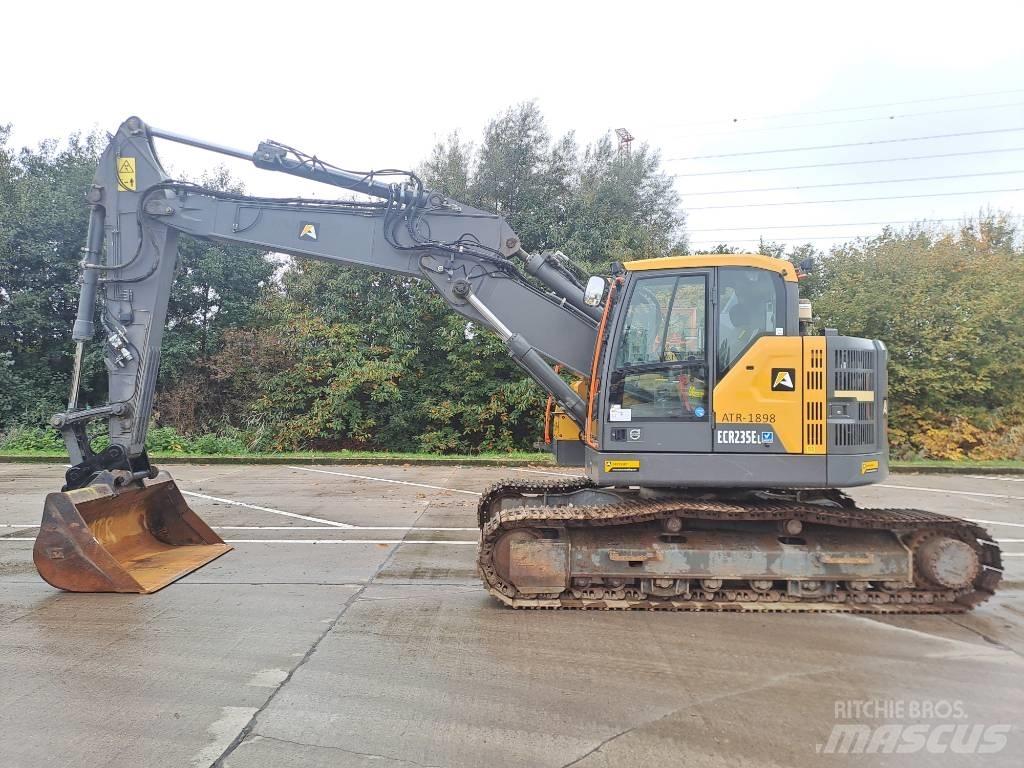 Volvo ECR 235 E Pásové rýpadlá