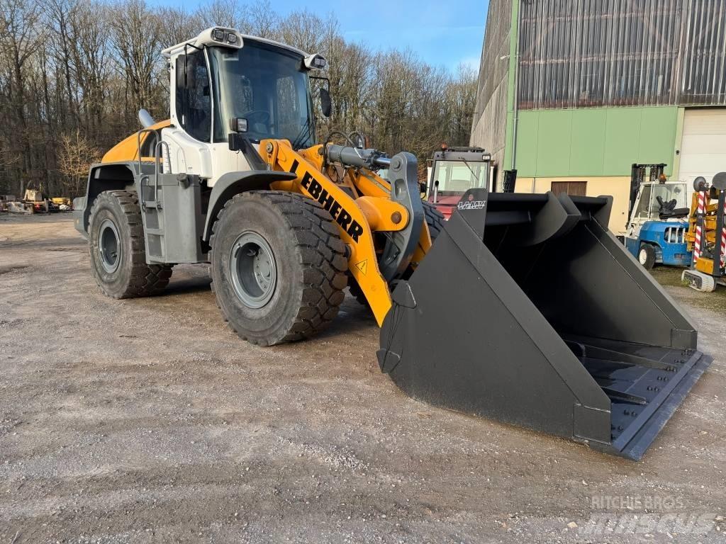 Liebherr L 550 Kolesové nakladače
