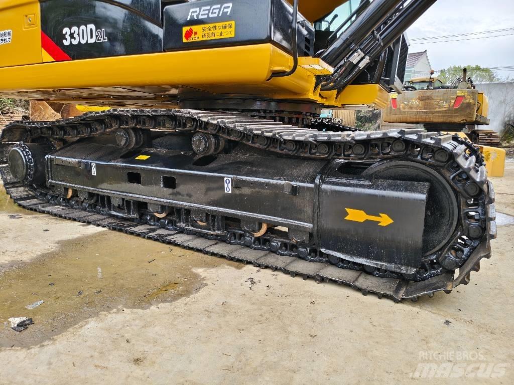 CAT 330 D2 L Pásové rýpadlá