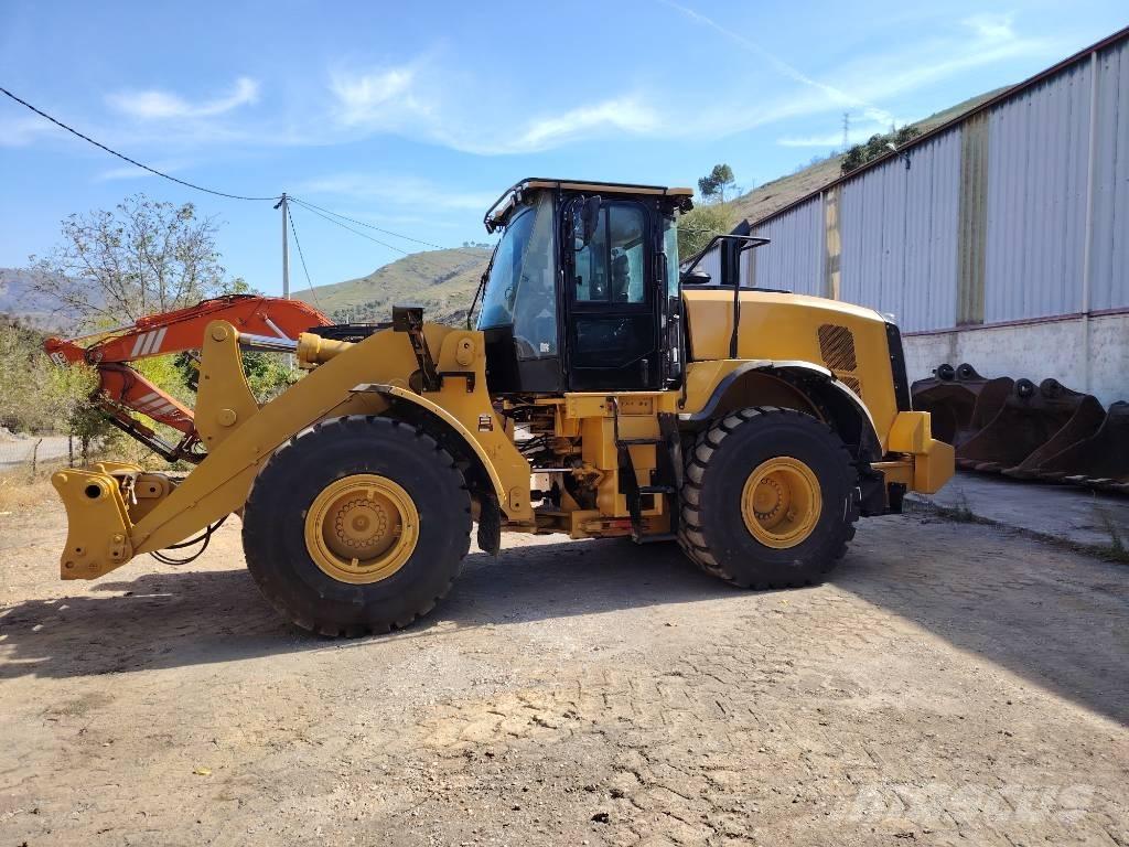 CAT 950 M Kolesové nakladače
