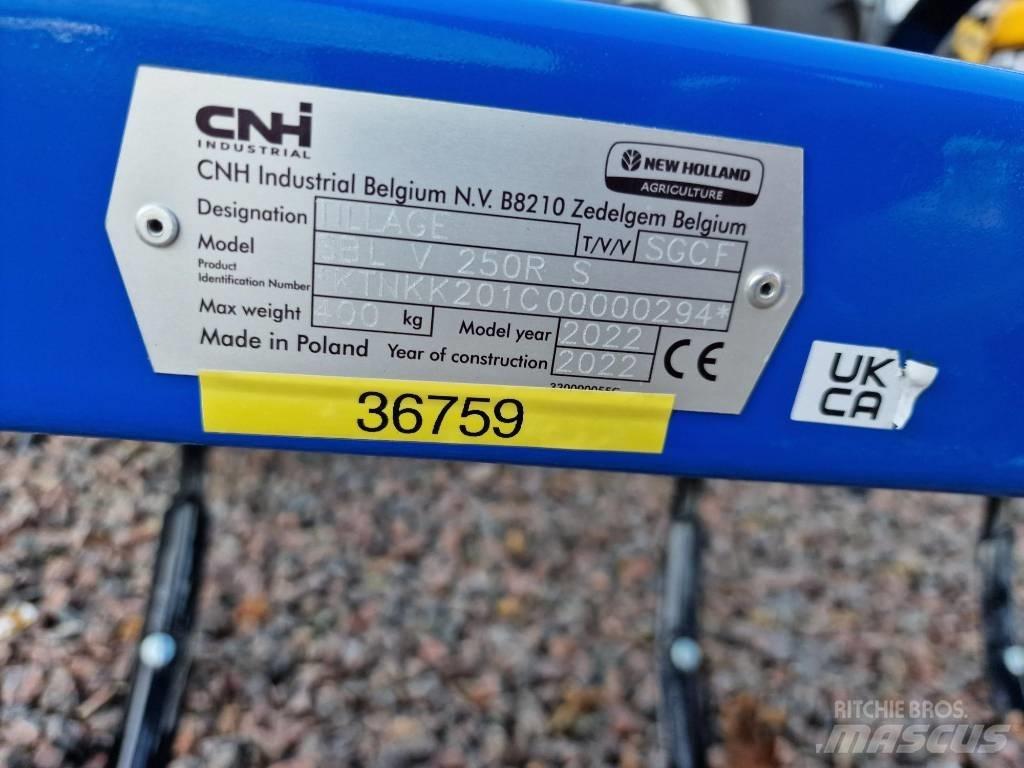 New Holland SBVL250R Brány