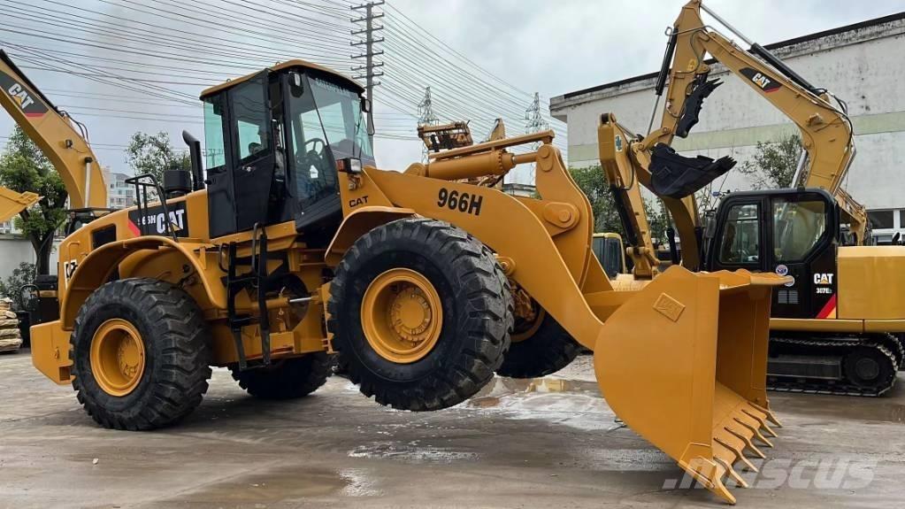 CAT 966 H Kolesové nakladače