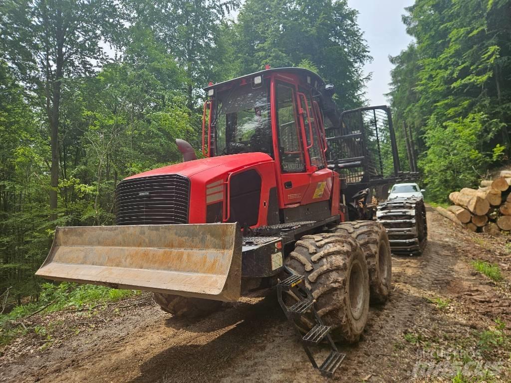 Komatsu 875 Lesné traktory
