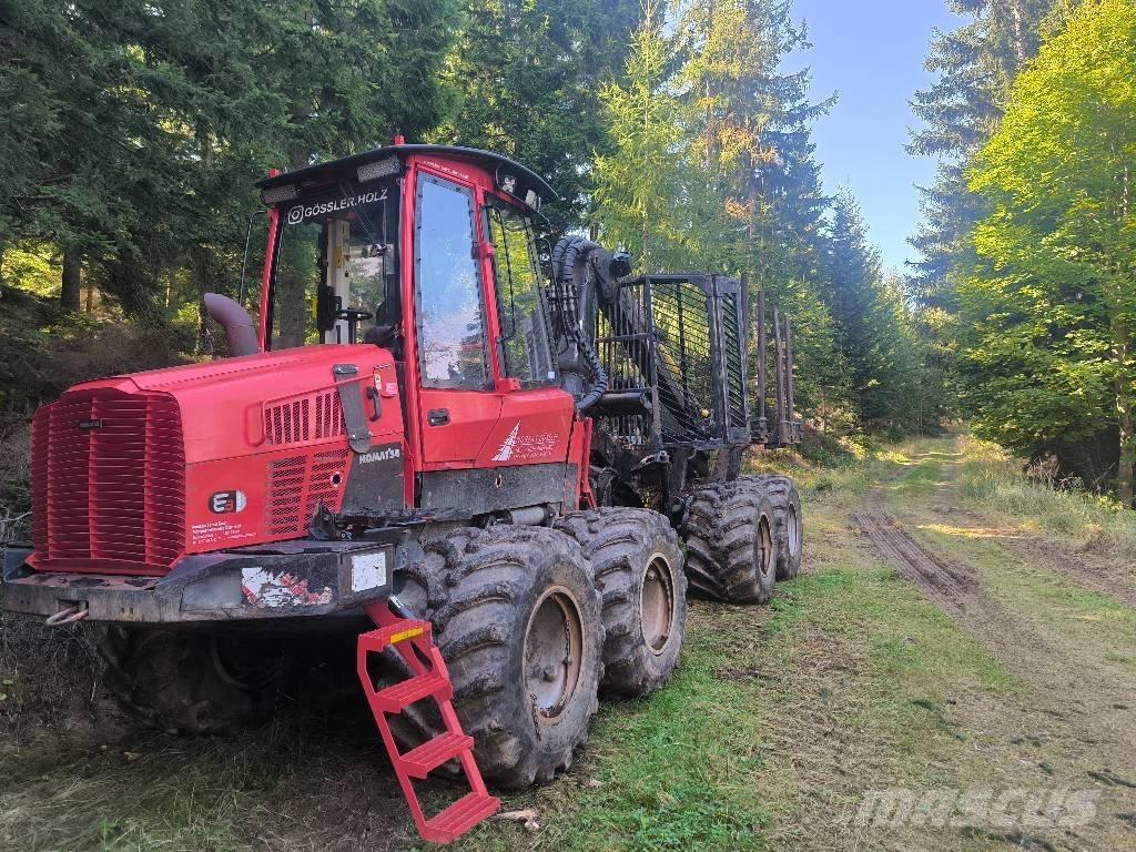 Komatsu 845 Lesné traktory