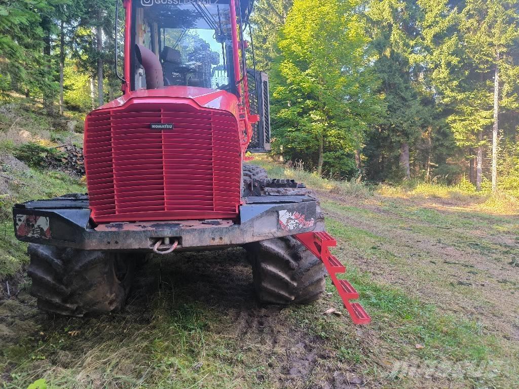 Komatsu 845 Lesné traktory