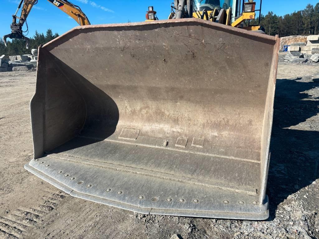 Volvo L 180 G Kolesové nakladače
