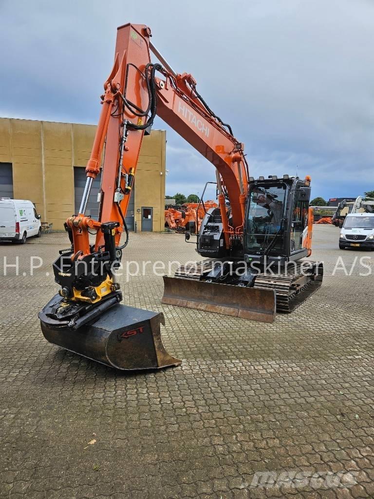 Hitachi ZX 135 US-7 Pásové rýpadlá