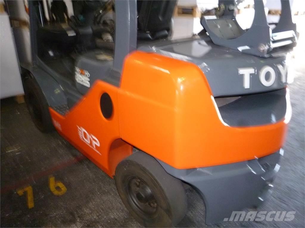 Toyota 02-8FGF25 LPG vozíky