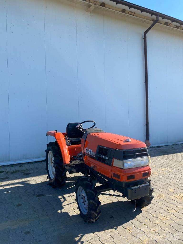 Kubota GL21 Kompaktné traktory