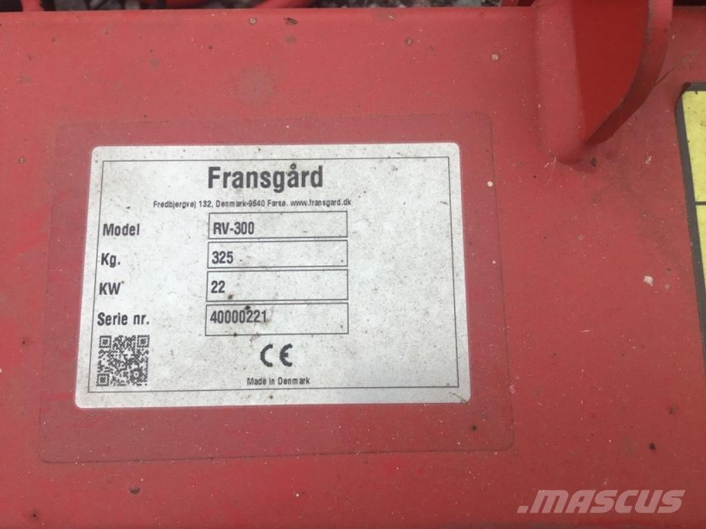 Fransgård RV 300 Obracače a zhrabovače sena