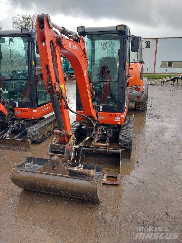 Kubota KX 019-4 Mini rýpadlá < 7t
