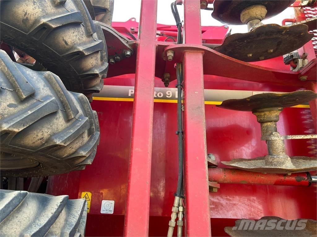 Horsch Pronto 9DC Kombinované sejačky