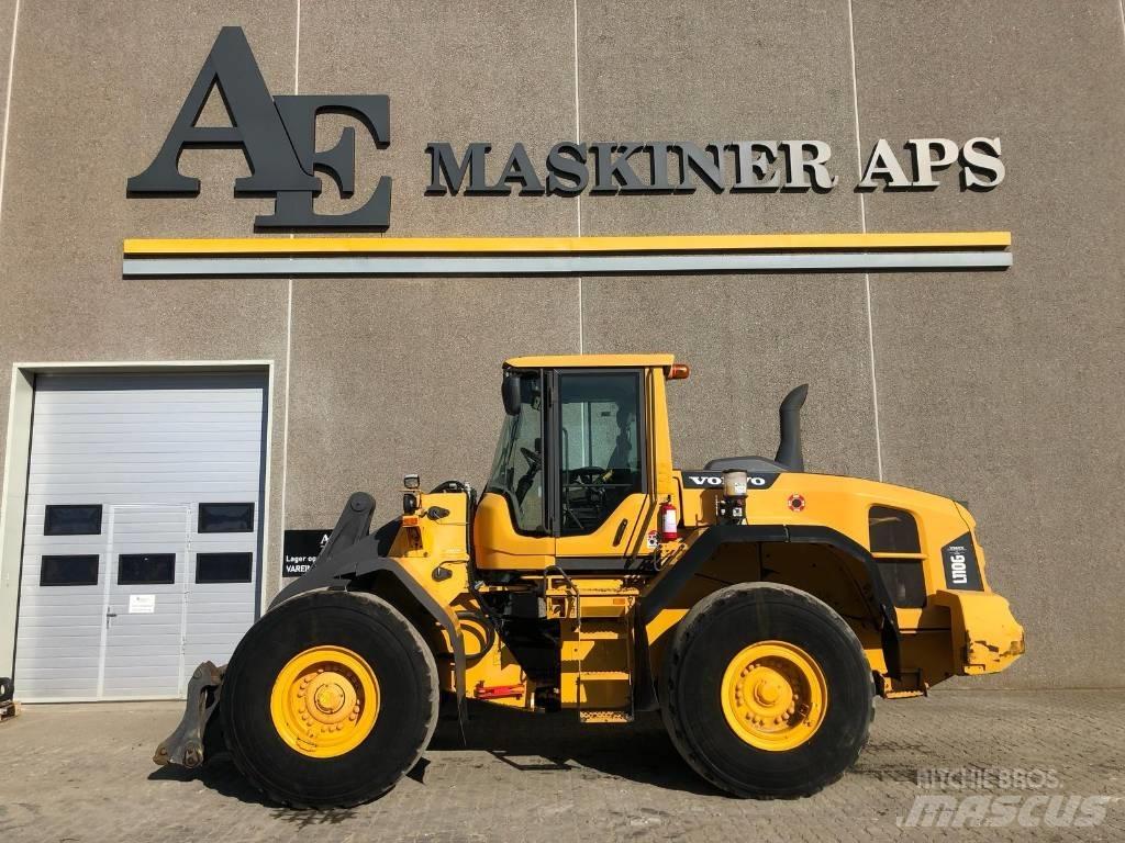 Volvo L110G Kolesové nakladače