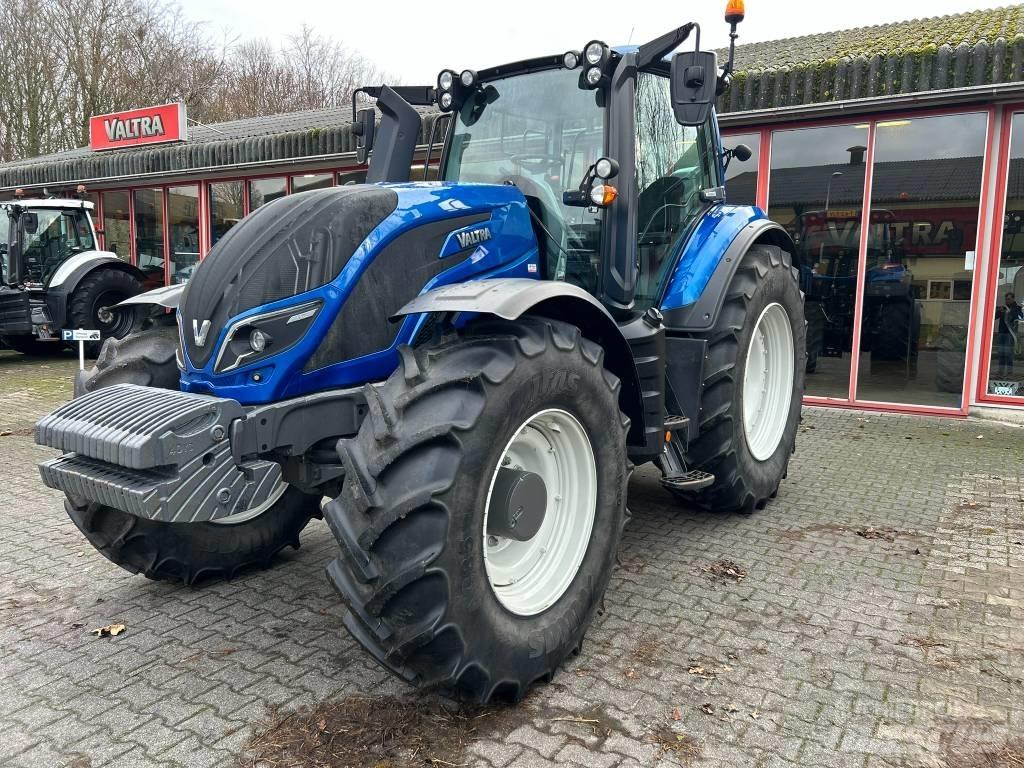 Valtra T194 A Traktory