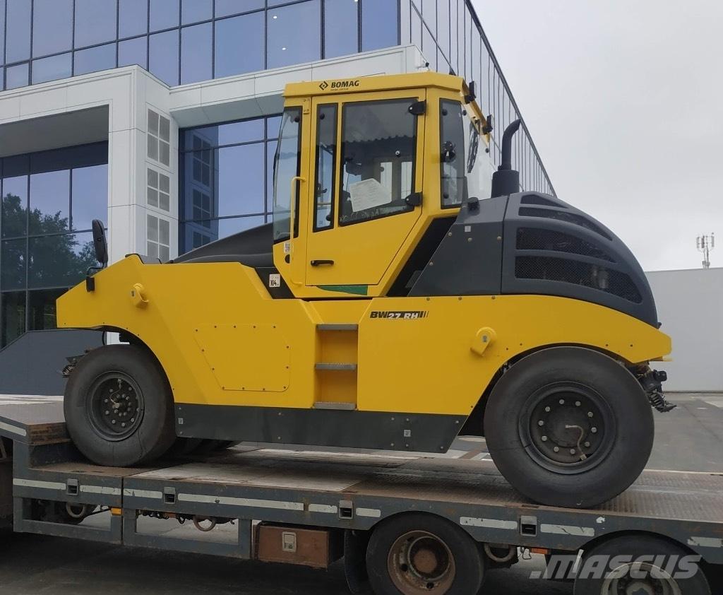 Bomag BW 24 R H Pneumatikové valce