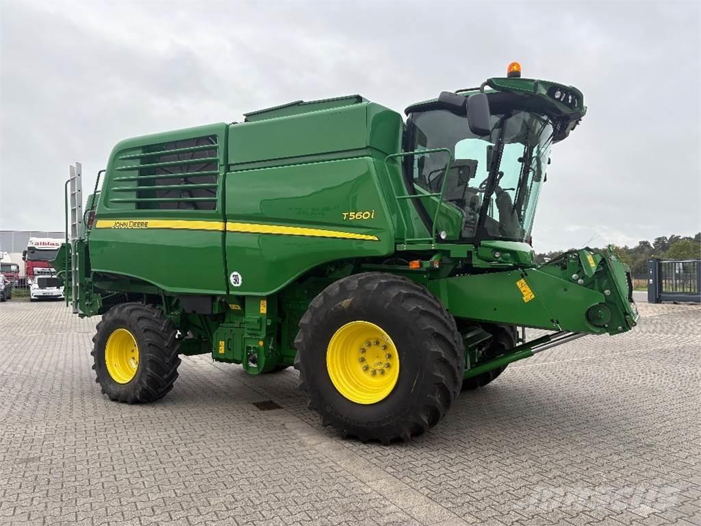John Deere T560I Kombinované zberacie stroje