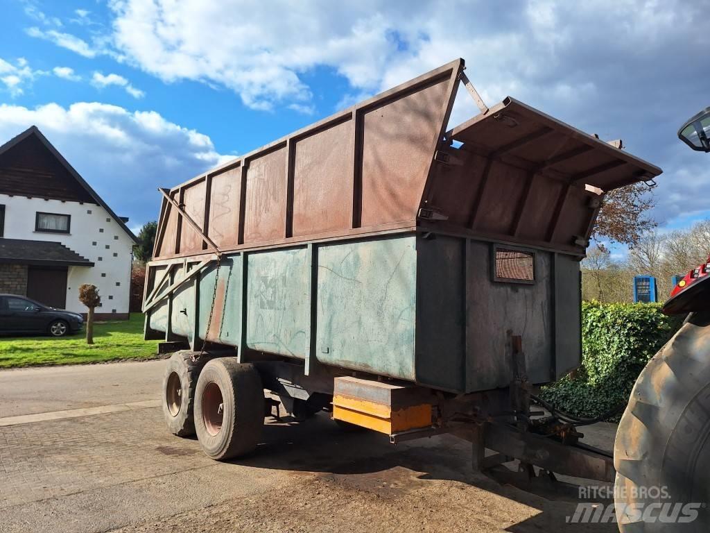  Mullie 12T Vyklápacie prívesy
