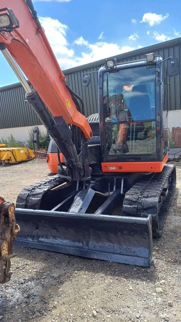 Kubota KX 080-4 Midi rýpadlá 7 t - 12 t