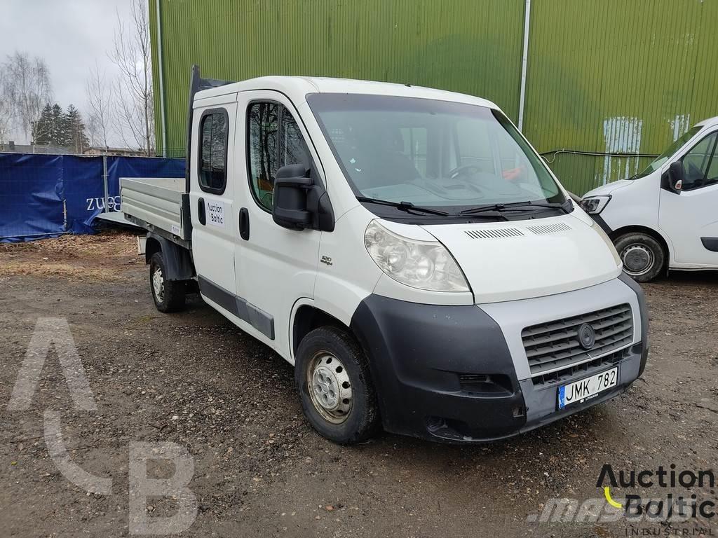 Fiat Ducato Nakladacia/sklápacia bočnica