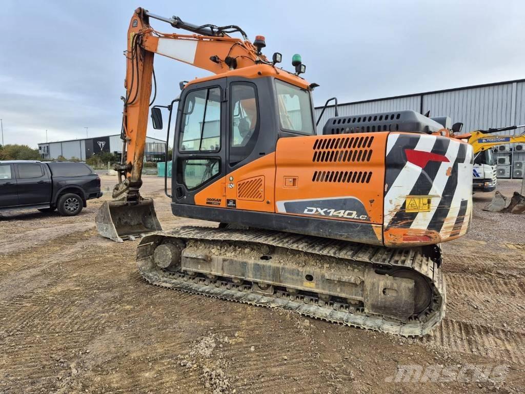Doosan DX 140 LC-5 Pásové rýpadlá