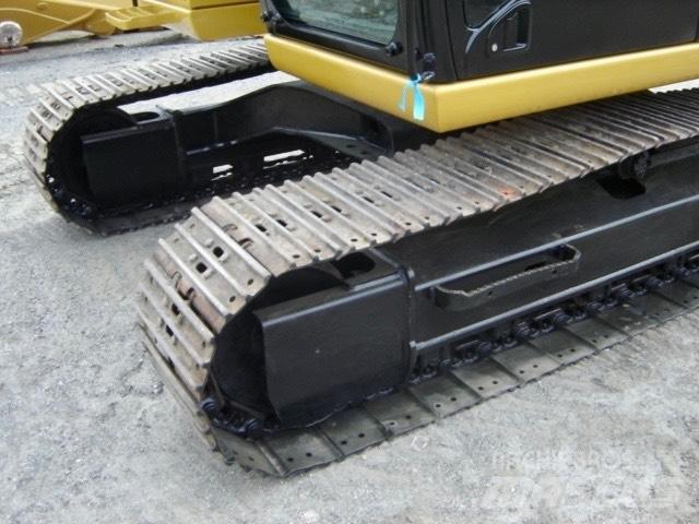 CAT 311F Pásové rýpadlá