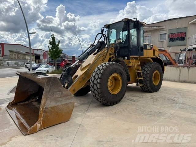 CAT 930 H Kolesové nakladače