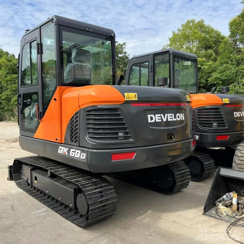 Develon DX60D Mini rýpadlá < 7t