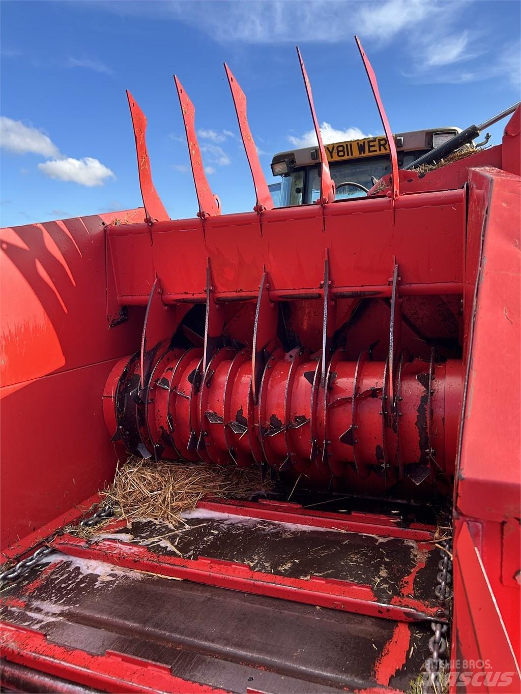 TEAGLE TOMAHAWK 808S Drviče a rezače balíkov