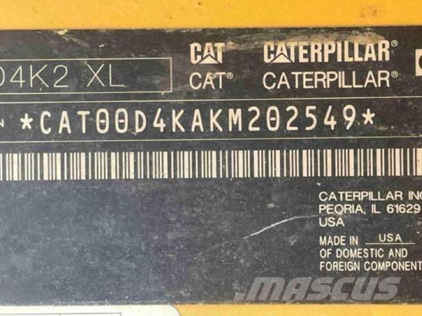 CAT D 4 K 2 XL Pásové dozéry