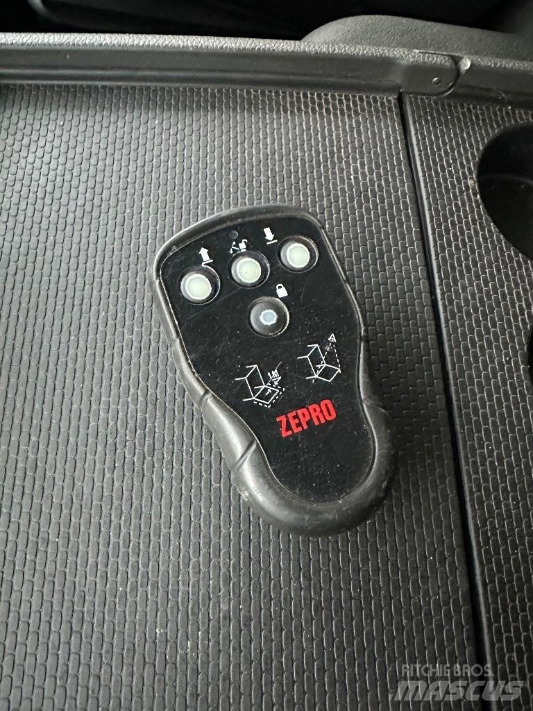Volvo FM 330 Chladiarenské nákladné vozidlá