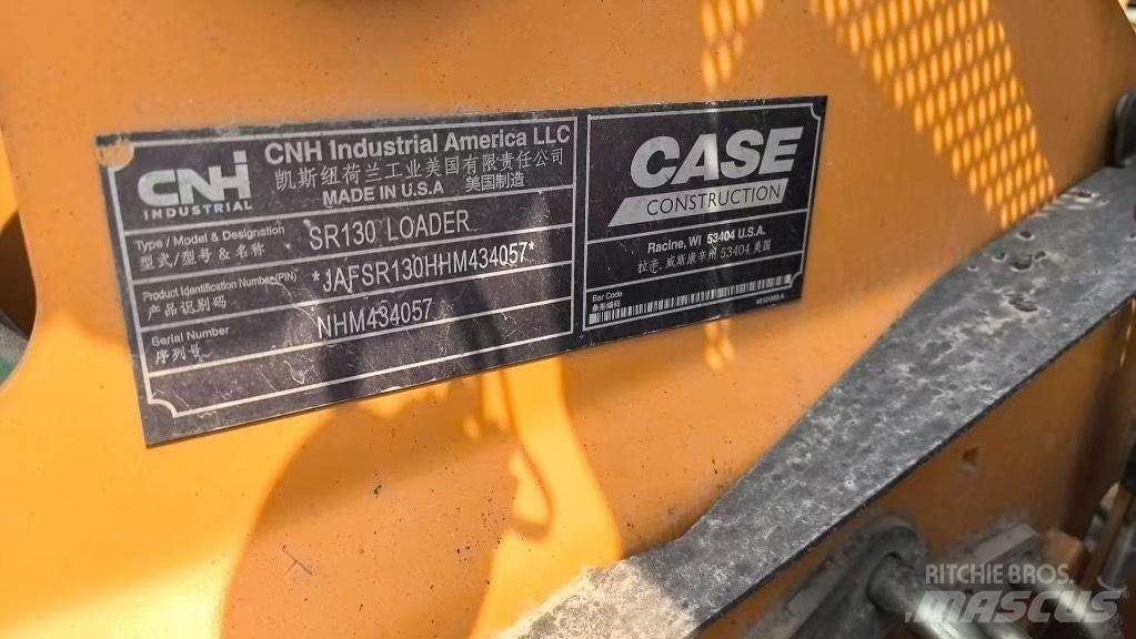 CASE SR 130 Šmykom riadené nakladače