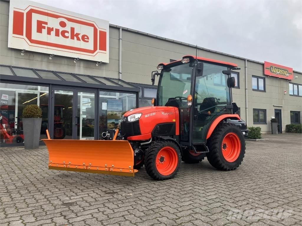 Kubota B2231 %SALE!% Kompaktné traktory