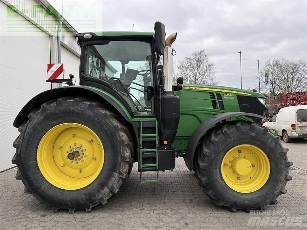 John Deere 6250 r Traktory