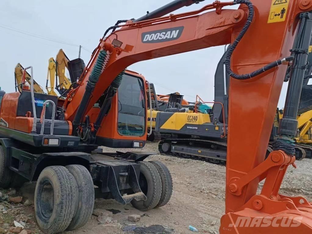Doosan 150 W Kolesové rýpadlá