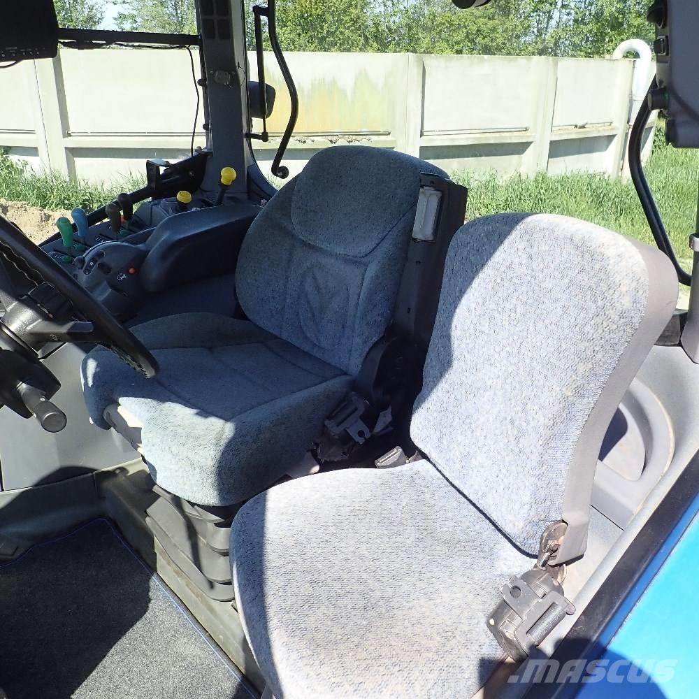 New Holland TA 135 A Traktory