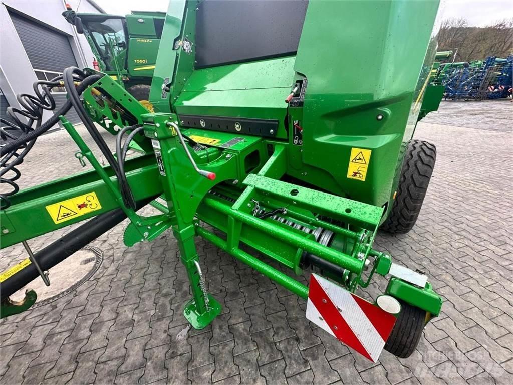 John Deere V461M Lisy na okrúhle balíky