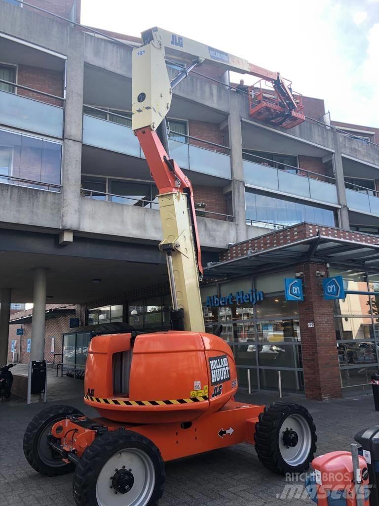JLG 600 AJ Kĺbové plošiny