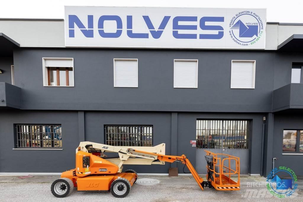 JLG M450AJ Kĺbové plošiny