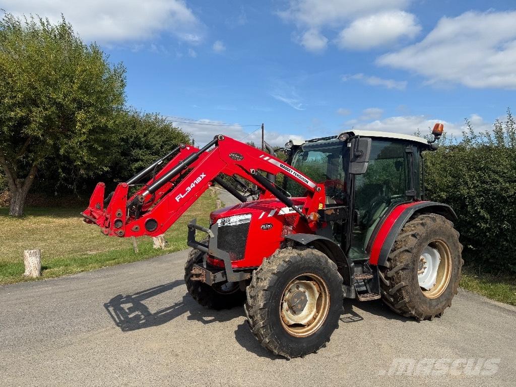 Massey Ferguson 4708 Traktory