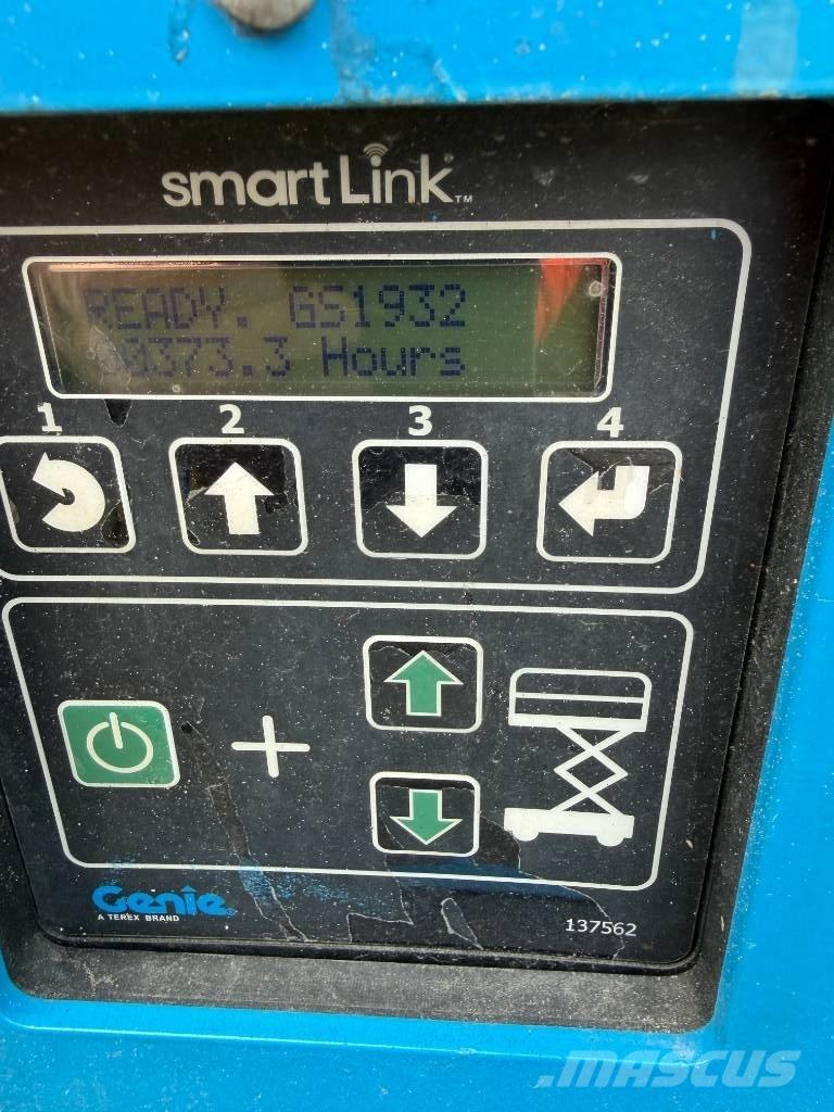 Genie GS 1932 Nožnicové zdvíhacie plošiny