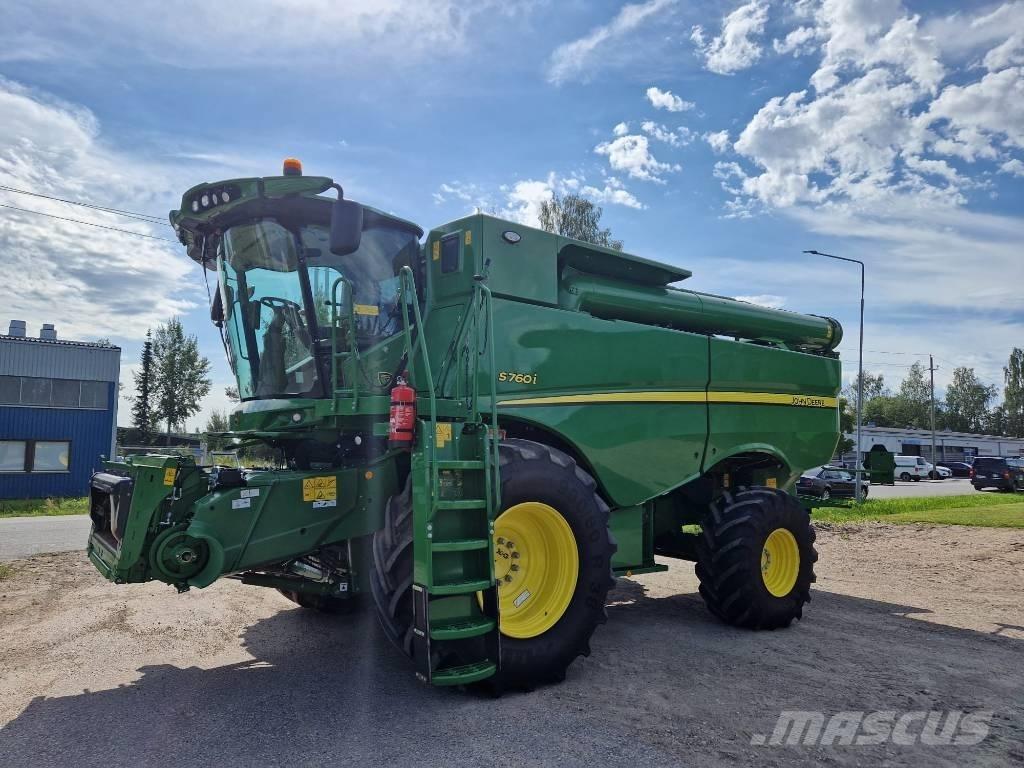 John Deere S760 Kombinované zberacie stroje