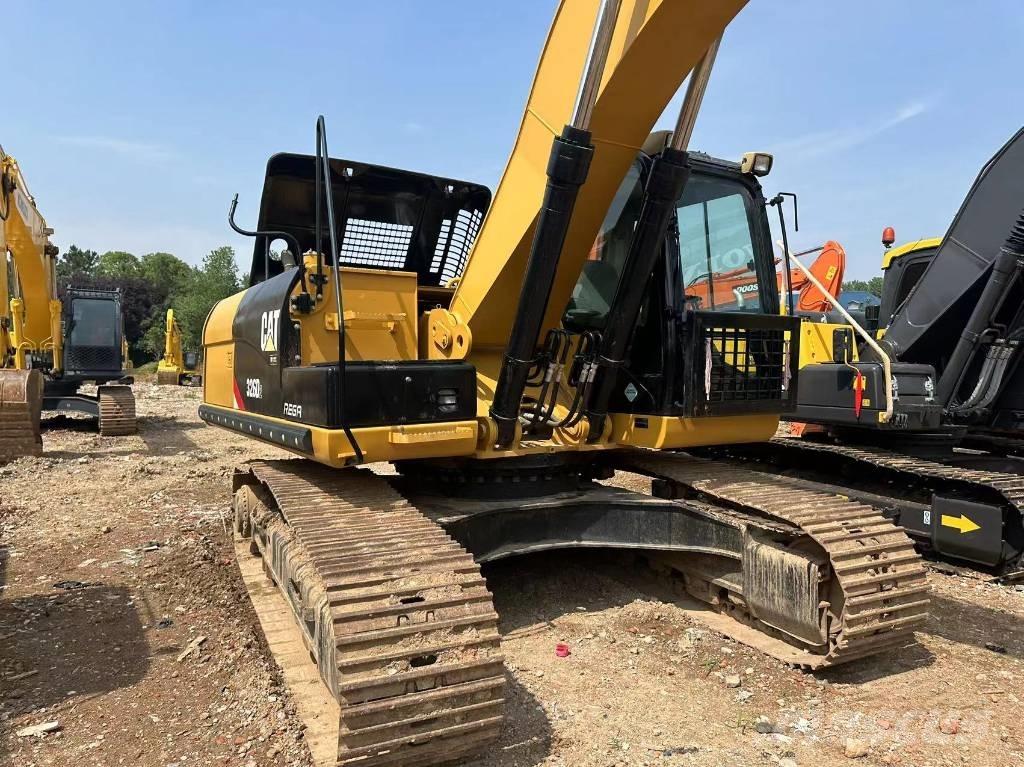 CAT 326 Pásové rýpadlá